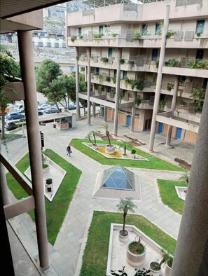 Property grounds - Loft in Siwar,2 min From Hotel Le Royal,incl Motor (Zouk Mosbeh)