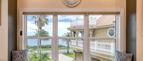 Apartment (Dolphin Bay Apartment) | Exterior