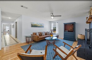 TV connectée, cheminée