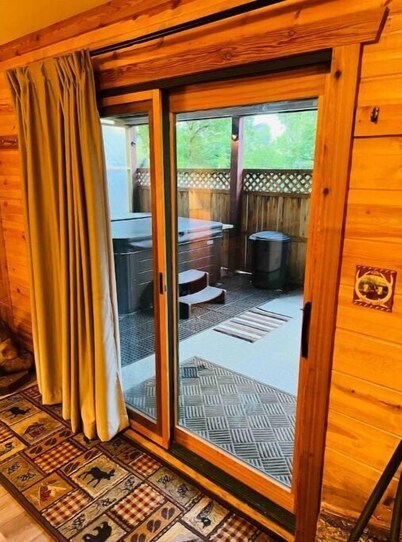 Turkey Ridge Cabin
