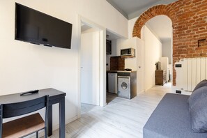 Living area - Cozy Apartment Milan-Porta Ticinese (Milano)