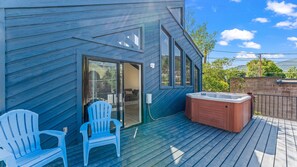 Terrace/patio - Amazing Location and Views! Walk to Main St, private hot tub (Park City)