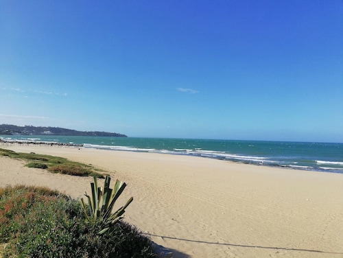 Maison Près de Toutes les Commodités à 1 Minutes de la Plage