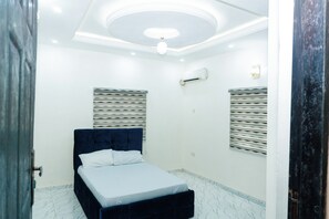 Apartemen | 3 kamar tidur, Wi-Fi gratis, dan seprai linen