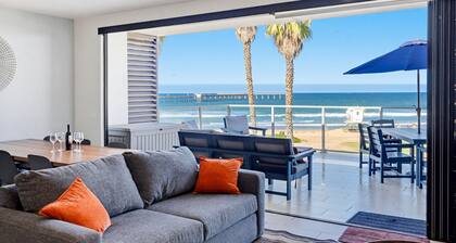 Ocean Views Beachfront Large 3 Bed 3 Bath
