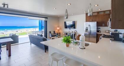 3 bed 3 bath ocean front in Ocean Beach