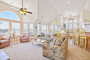 TV - Ocean Escape: Oceanside, pool, hot tub, pool table, easy beach access (Kill Devil Hills)