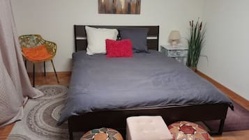 1 Schlafzimmer, Bügeleisen/Bügelbrett, Reisekinderbett, kostenloses WLAN