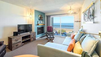 TV, fireplace, DVD player, ping pong