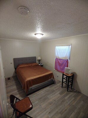 3 habitaciones y ropa de cama 