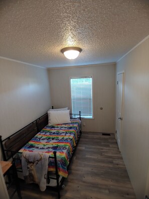 3 habitaciones y ropa de cama 