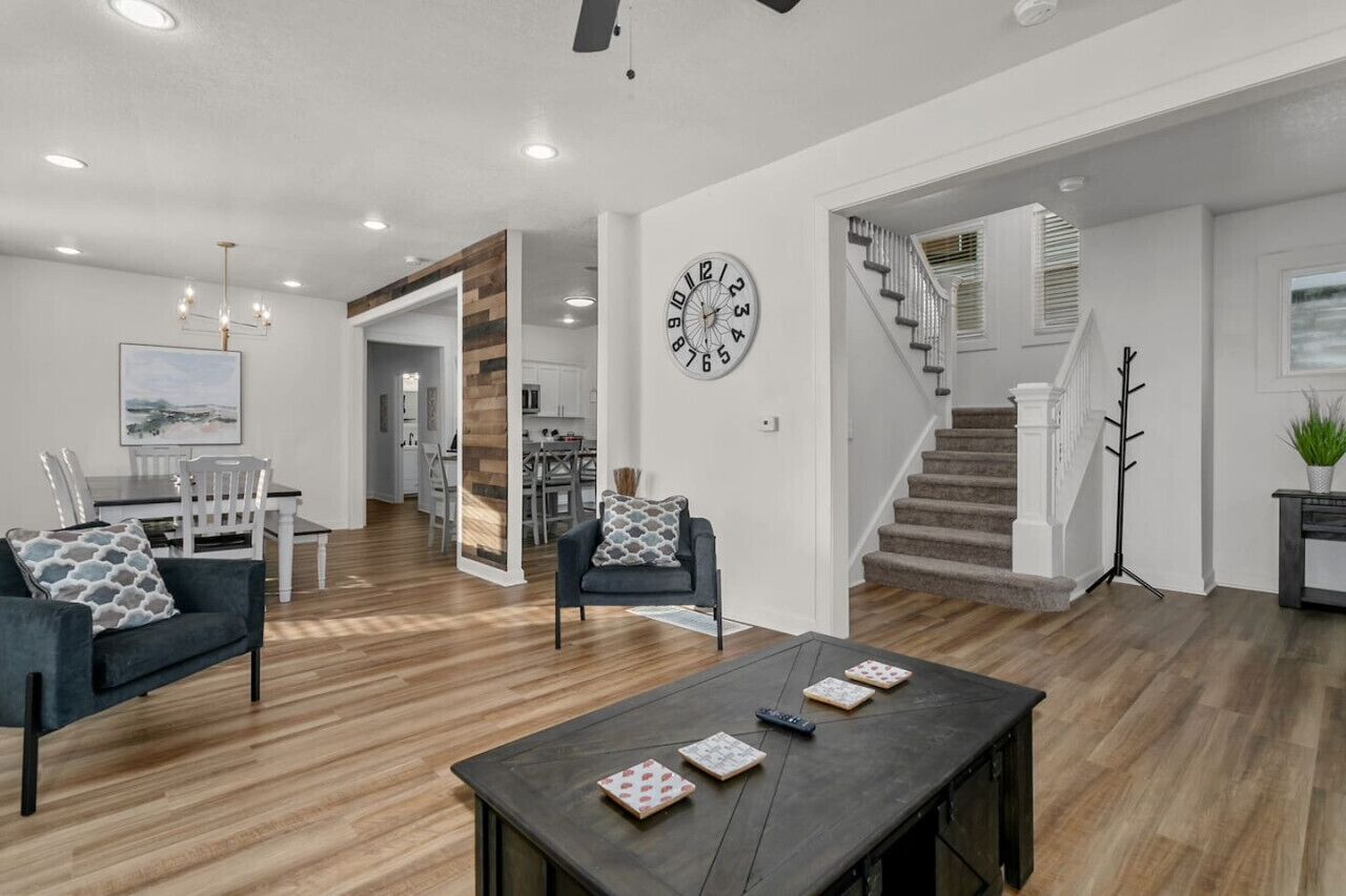 Amazing 6 Bdrm Home/downtown Kc/near Plaza/umkc - Overland Park, KS