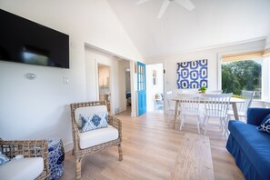 Family Cottage | Living area