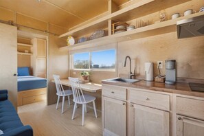 Design Mobile Home | Ruang tamu | TV Pintar 