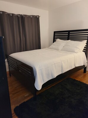 3 chambres, fer et planche à repasser, lit parapluie, Wi-Fi gratuit