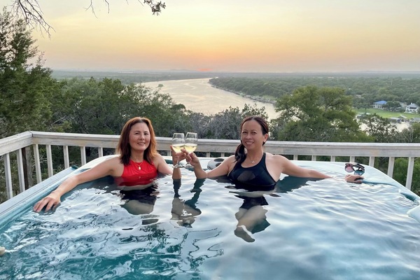 Bain à remous extérieur