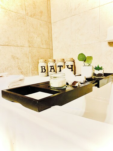 Exclusive fully furnished, 24 hours security access & complimentary snack/drinks