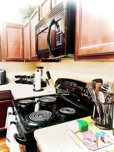 Exclusive fully furnished, 24 hours security access & complimentary snack/drinks