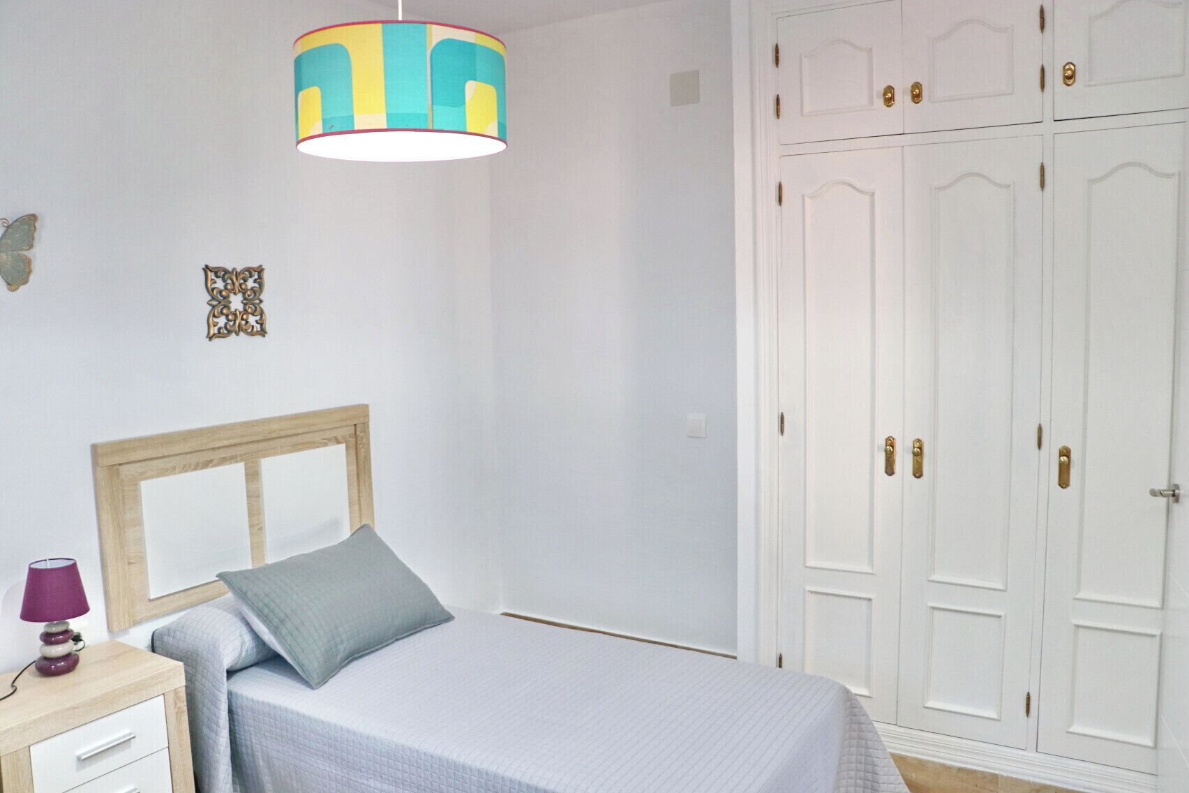 2 soverom, strykejern/-brett, wi-fi og sengetøy