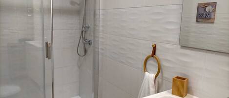 Hair dryer, towels