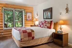 3 slaapkamers, reisbedje, wifi, beddengoed