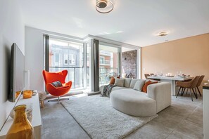 Télévision, espaces bureaux