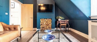 Luxury Two Bed Penthouse located in Hoylake