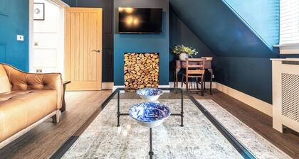 Luxury Two Bed Penthouse located in Hoylake