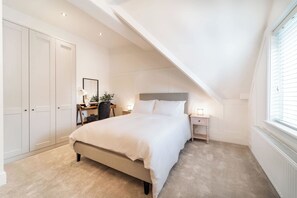 2 Schlafzimmer, Bügeleisen/Bügelbrett, WLAN, Bettwäsche