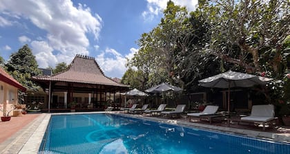 Tirtodipuran Hotel