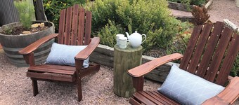 
Air's Cottage Penola: Colonial stone cottage, WiFi fire AC Spa BBQ dog friendly