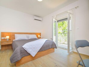 6 Schlafzimmer, Internetzugang