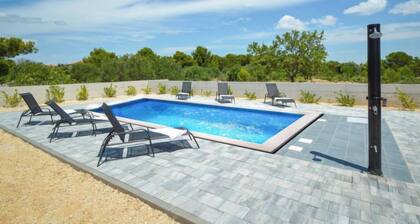 Vacation home Milena by Interhome