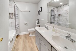 Hair dryer - The Perfect Porch Retreat! (Eufaula)