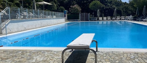 Piscine extérieure
