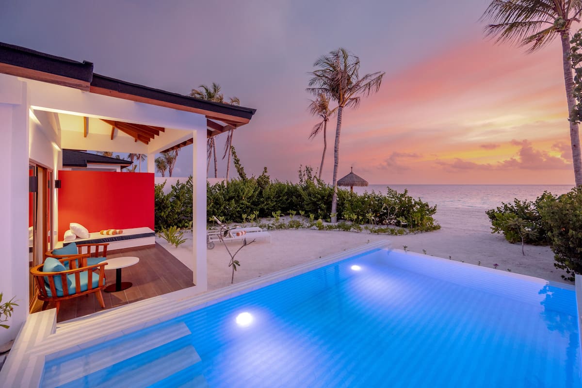 Beach Suite with Pool | 1 bedroom, free minibar items, in-room safe, individually decorated