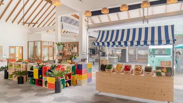 Frokostbuffé er inkludert hver dag