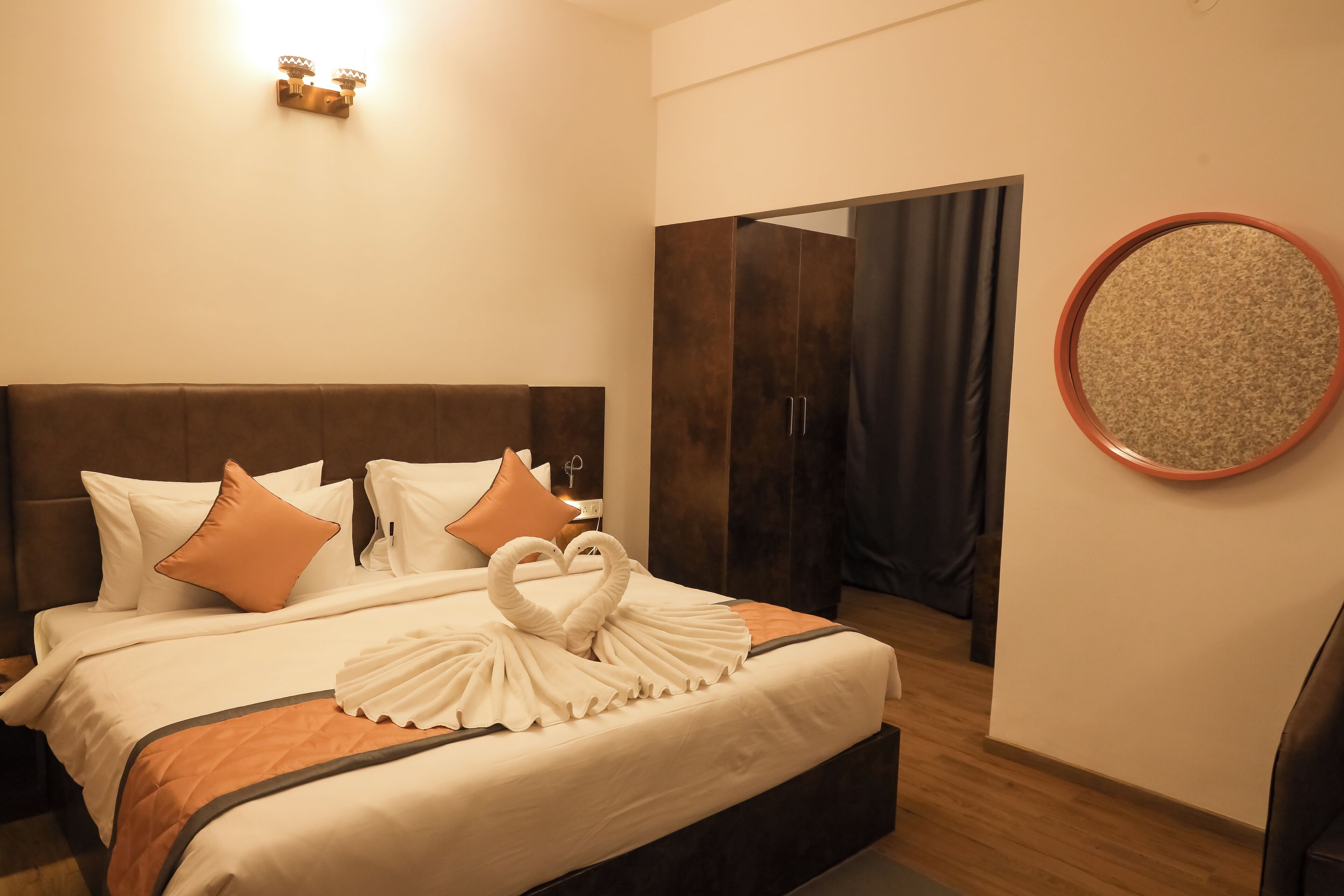 Superior Room | In-room safe, desk, laptop workspace, soundproofing