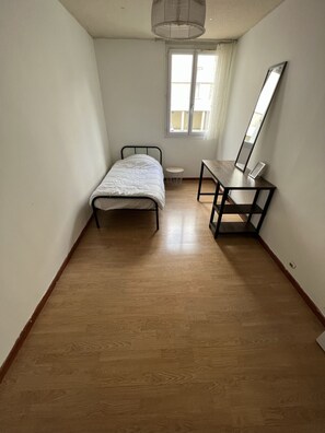 3 camere, Wi-Fi, lenzuola