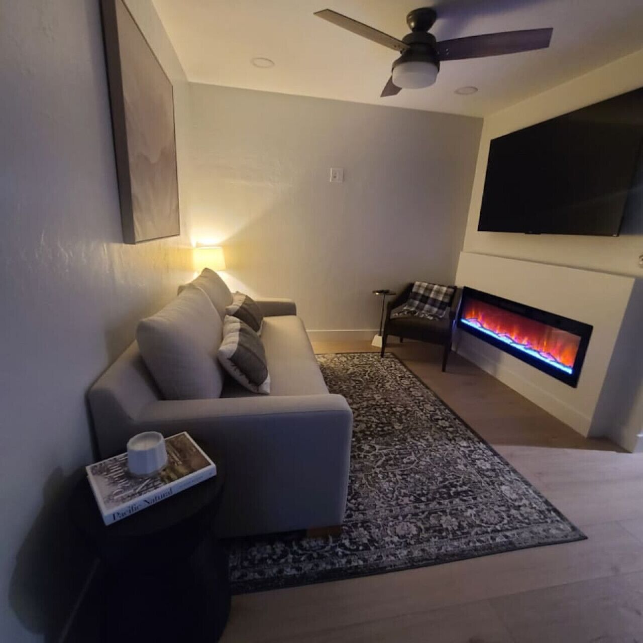 TV connectée, cheminée