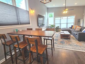 Dining - Modern Home  3 King Beds 85" TV EV Charger  Near Downtown (Indianapolis)