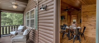 2 Cabins in the woods- Privacy and Nature