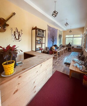 Reception - Shiva Home Stay (Dharamshala)