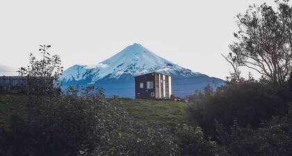 Taranaki Creekside KEA by Tiny Away
