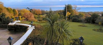 Devoncourt 2 Bedroom Apartment