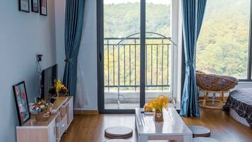 1 habitación, tabla de planchar con plancha, wifi y ropa de cama