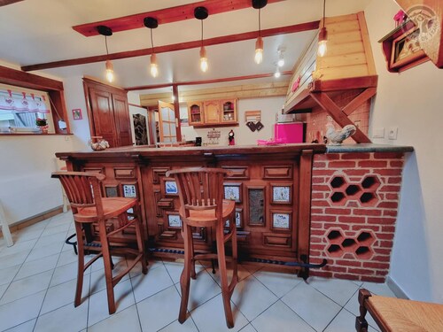 Charming Countryside Cottage with Terrace, Pet-Friendly, Near Val Joly