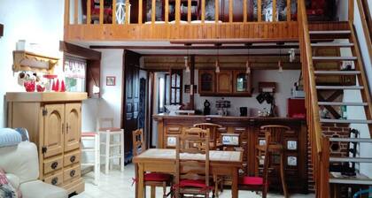 Charming Countryside Cottage with Terrace, Pet-Friendly, Near Val Joly
