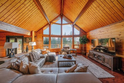 Custom built, hilltop country retreat on 5 acres. Private, secluded & secure.