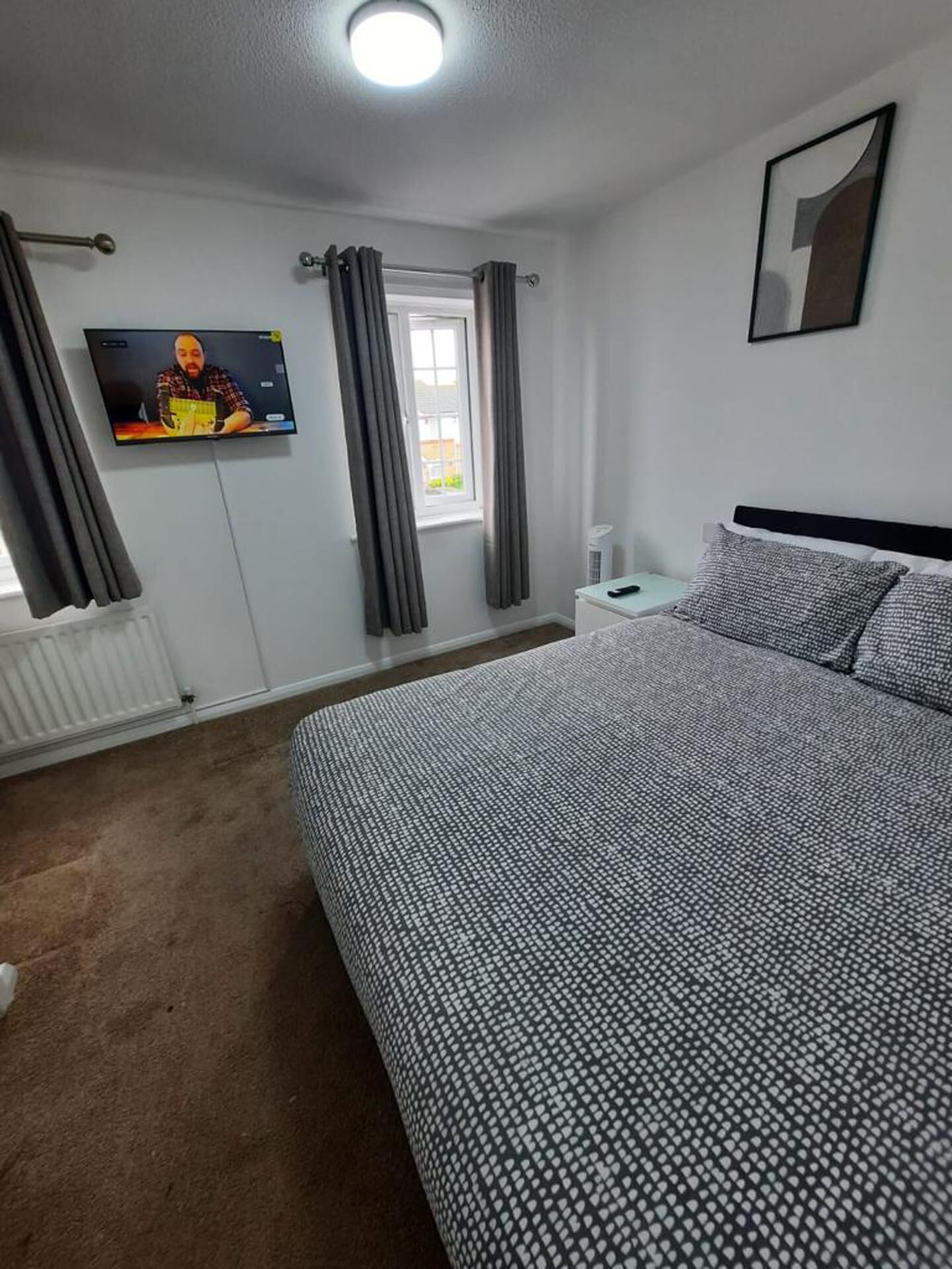 House | 2 bedrooms, iron/ironing board, free WiFi, bed sheets